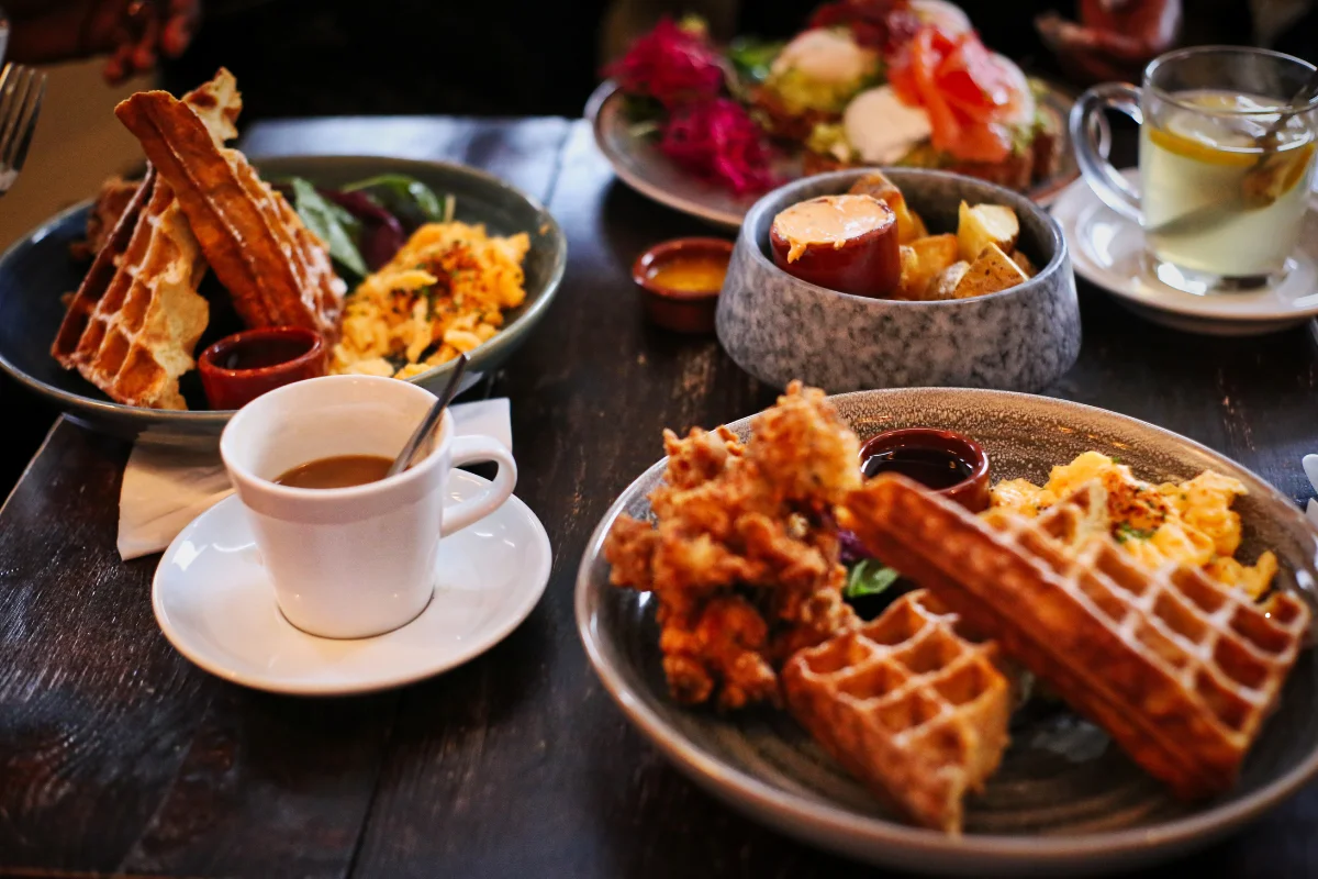 Mejores brunch de Barcelona, guía por especialización con datos de reserva