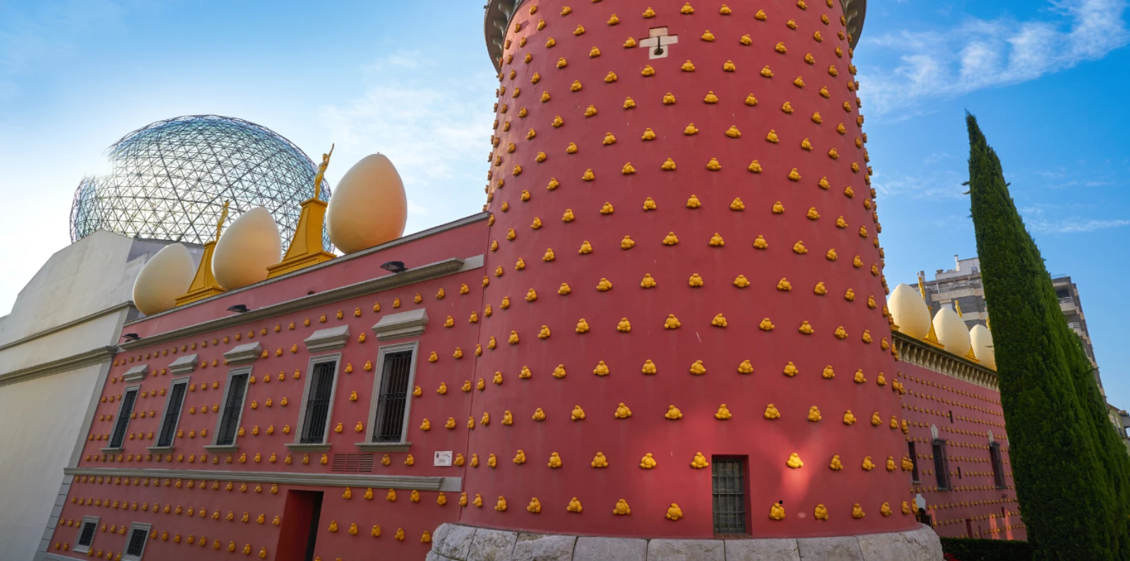 Dali Museum Figueres, the 53-Minute Day Trip Done Right