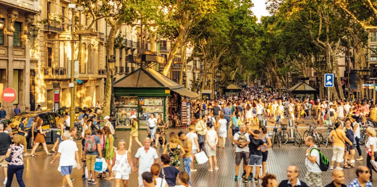La Rambla de Barcelona, historia, tramos y qué ver