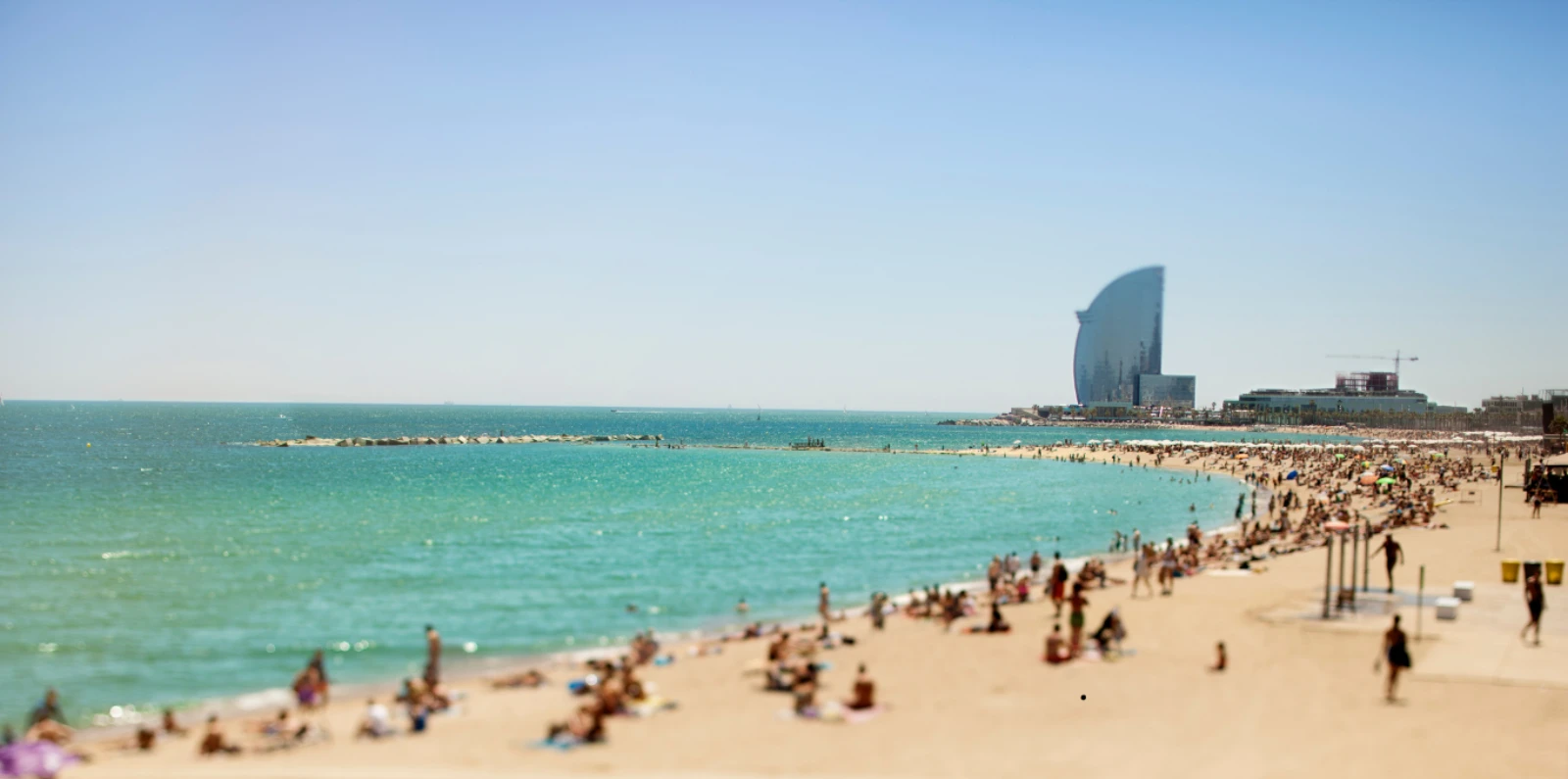 Mejores playas de Barcelona, cuál elegir según tu plan