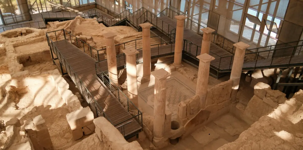 Roman Barcelona Underground, the MUHBA Site Guide