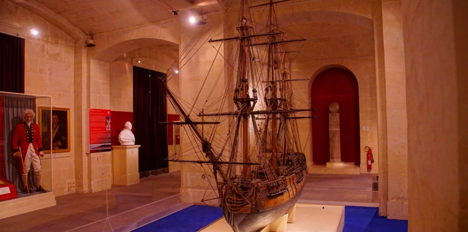 Museo Marítimo de Barcelona y las Drassanes Reials