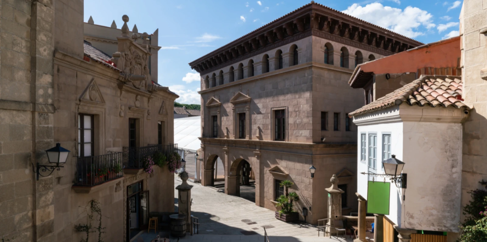 Poble Espanyol Barcelona, qué ver, precios y si vale la pena