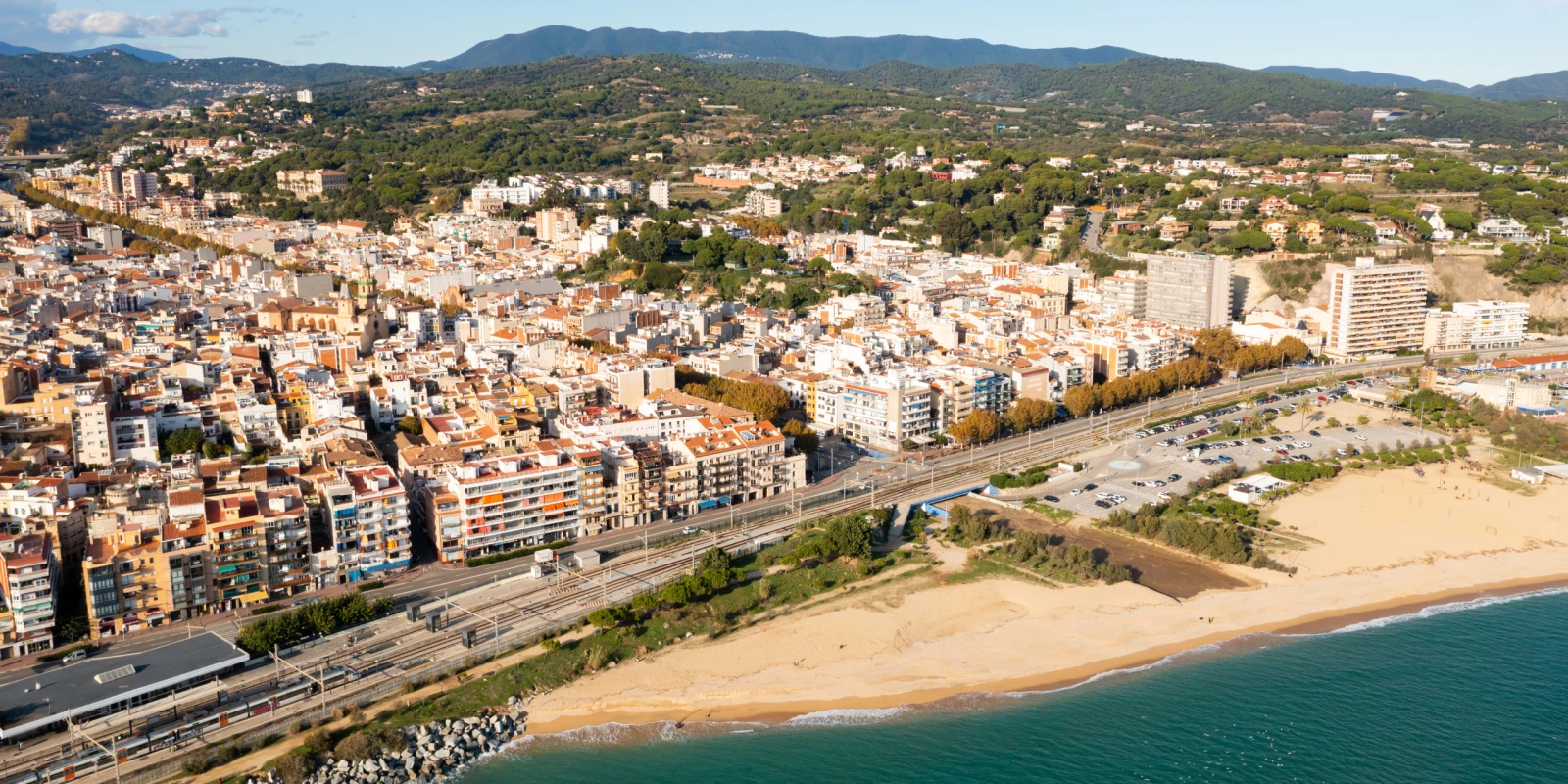 Qué ver en Arenys de Mar y qué día conviene ir