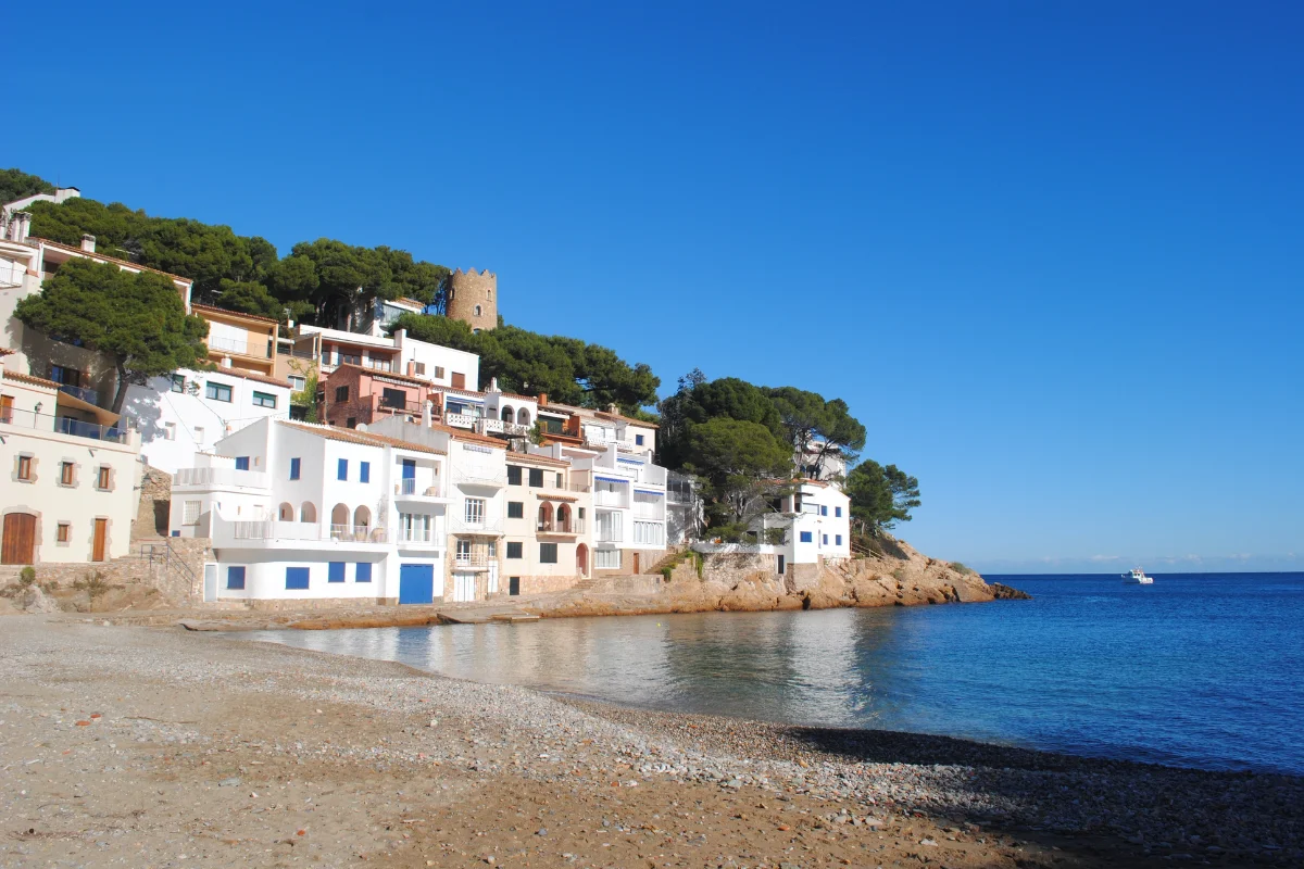 Qué ver en Begur, guía del pueblo medieval de la Costa Brava