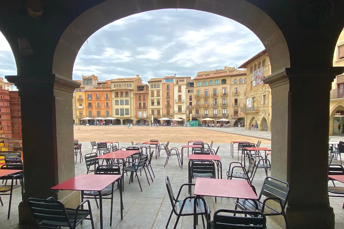 Qué ver en Vic, mercado medieval y gastronomía a 1h de Barcelona
