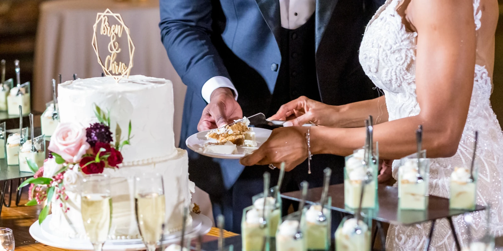 Tartas de boda en Barcelona, precio por ración y plazos