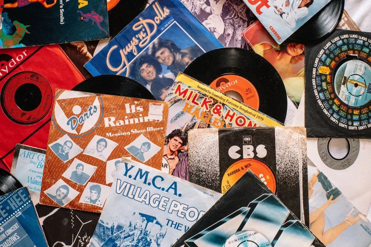 Tiendas de vinilo en Barcelona, dónde ir según el género y qué hace única a cada una